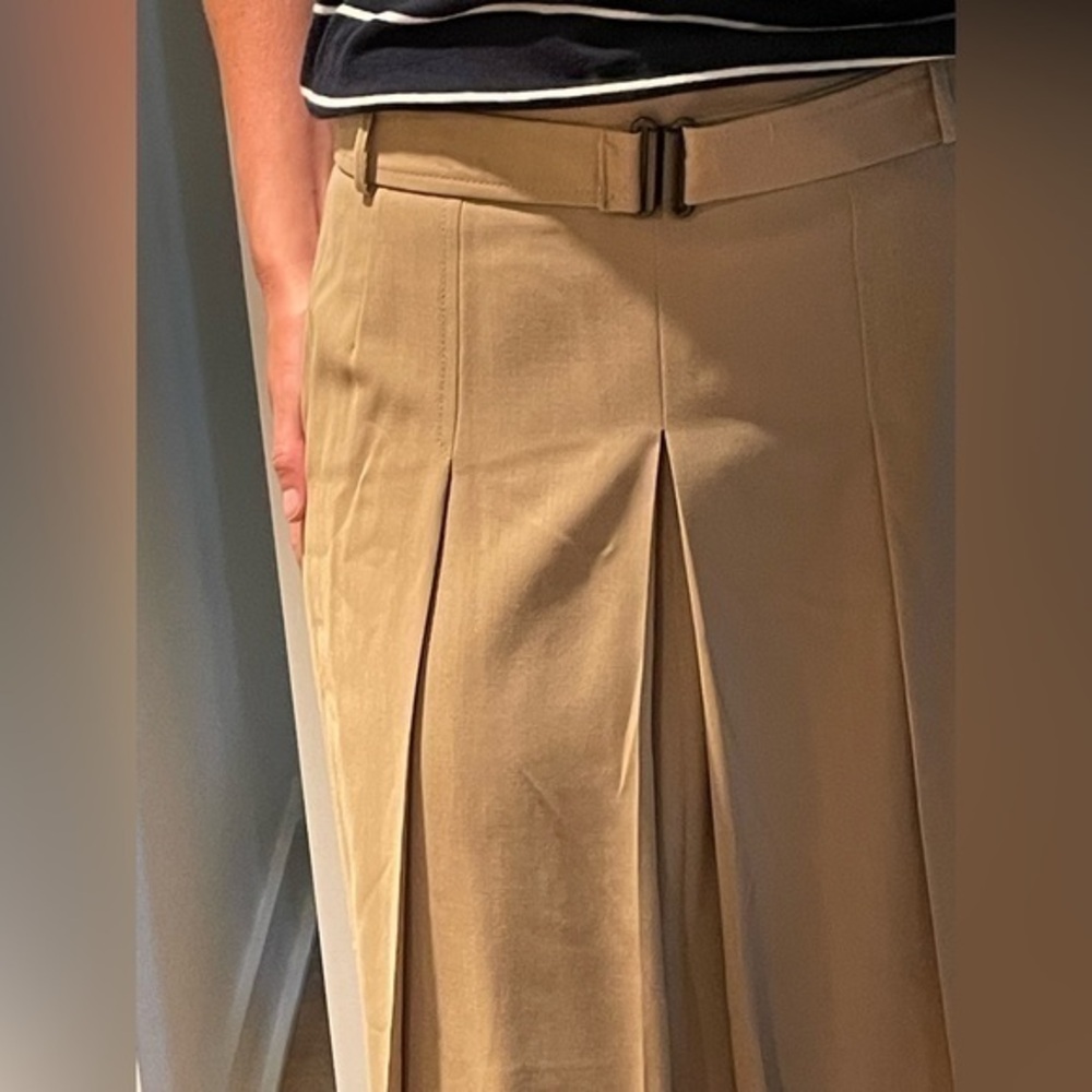 Akris Punto virgin wool pleated belted midi skirt